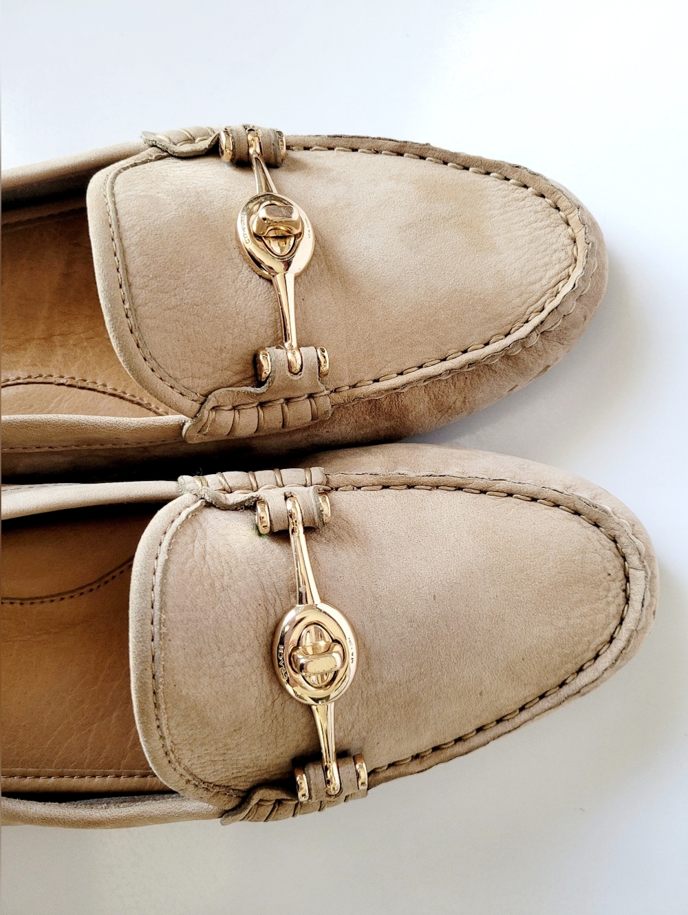 Coach Arlene Turnlock Tan Buttery Soft Suede/Nubuck Loafers/Driving Shoes US 9 - Picture 10 of 16